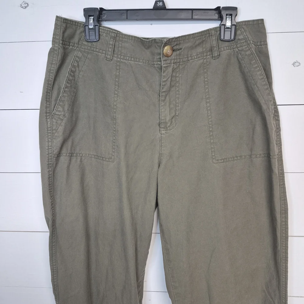 Cabela's Green Cargo Pants Straight Leg With Pocket At The Ankle - Picture 2 of 8